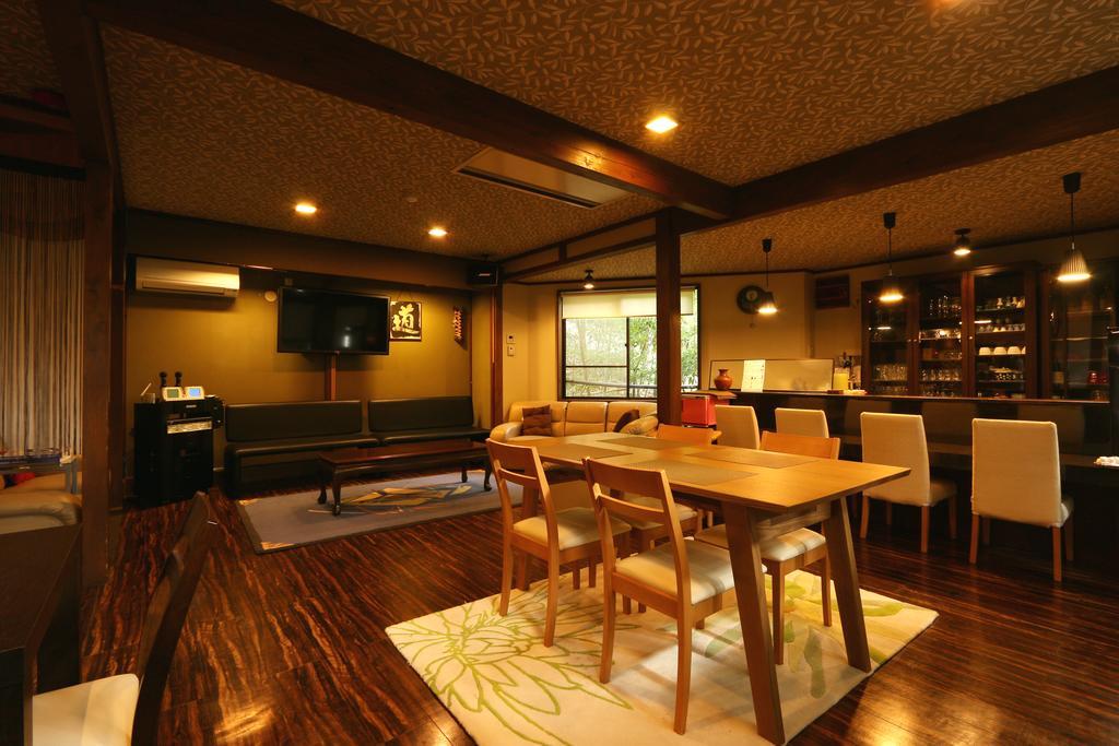 Hôtel Ichiyo à Yugawara Extérieur photo
